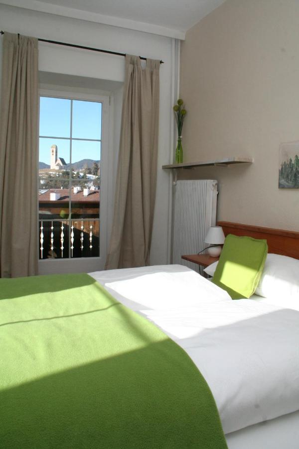 Gasthof Albergo Kreuzwirt Fie allo Sciliar Exterior photo